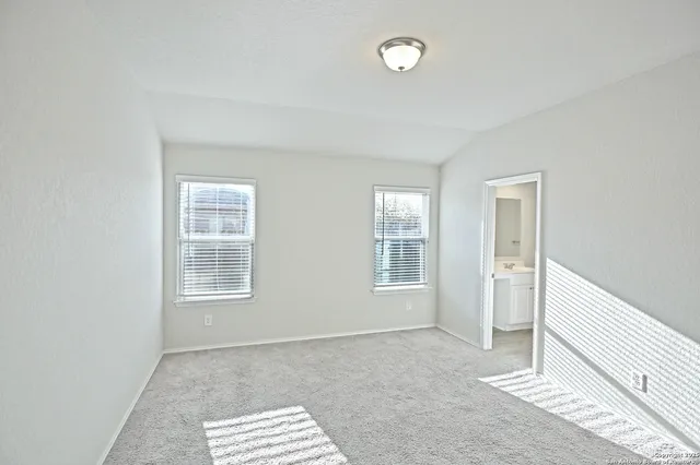 $1,695 | 1409 Coffee Tree Drive, New Braunfels, TX 78130