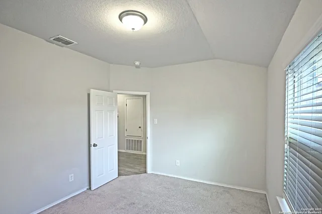 $1,695 | 1409 Coffee Tree Drive, New Braunfels, TX 78130