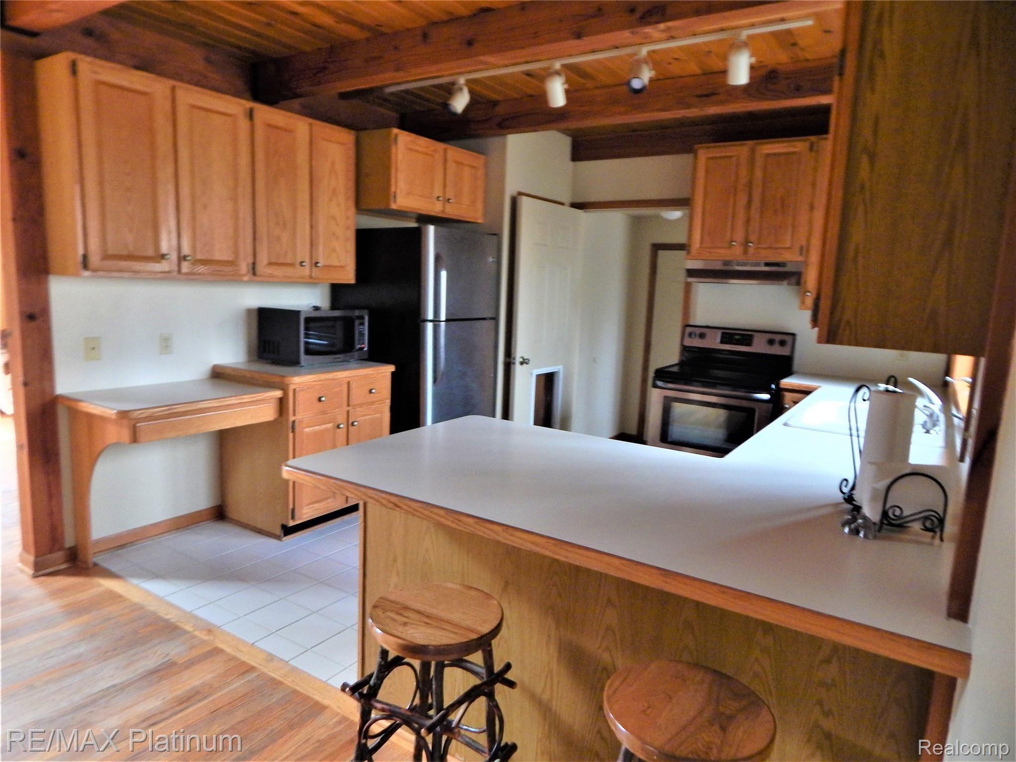 6301 Rivers Edge Drive Howell, MI 48855 - Photo 16 of 85 DSCN0653.jpg