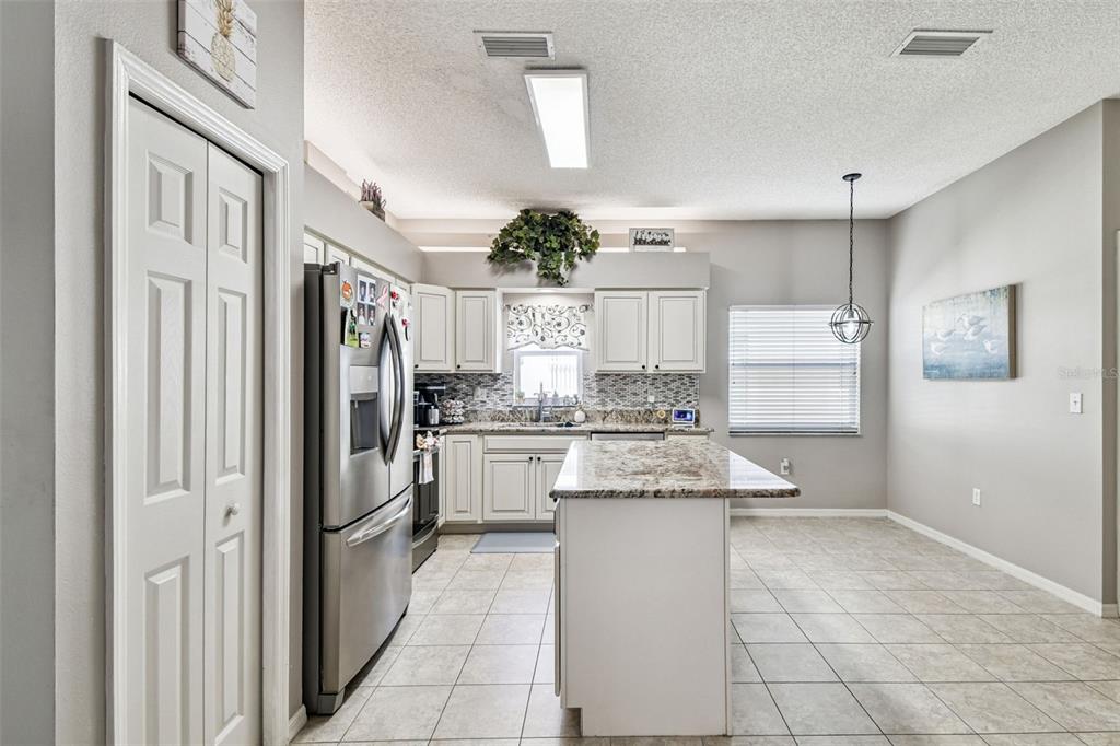 3892 Timber Ridge Court Palm Harbor, FL 34685 - Photo 13 of 55