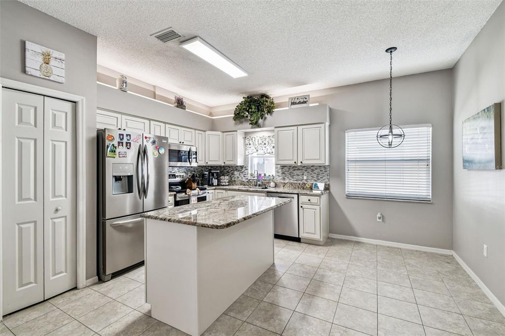 3892 Timber Ridge Court Palm Harbor, FL 34685 - Photo 14 of 55