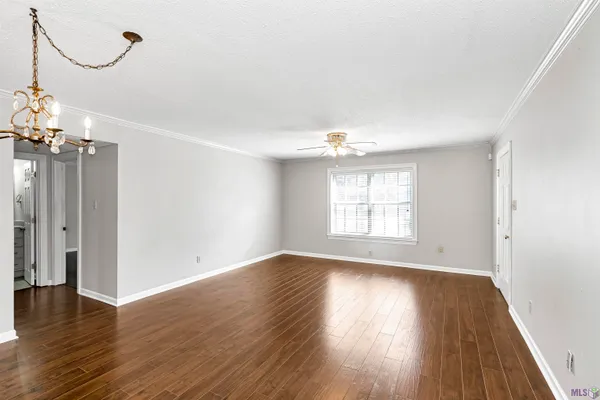 $1,350 | 1701 Lobdell Avenue, Unit 38, Baton Rouge, LA 70806