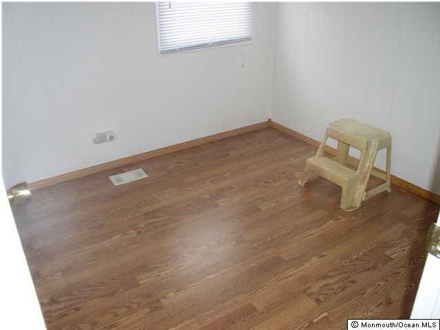 210 Roberts Road Toms River, NJ 08755 - Photo 8 of 10 Additional Photo