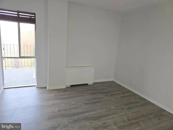 $1,375 | 6011 Emerson Street, Unit 311, Bladensburg, MD 20710