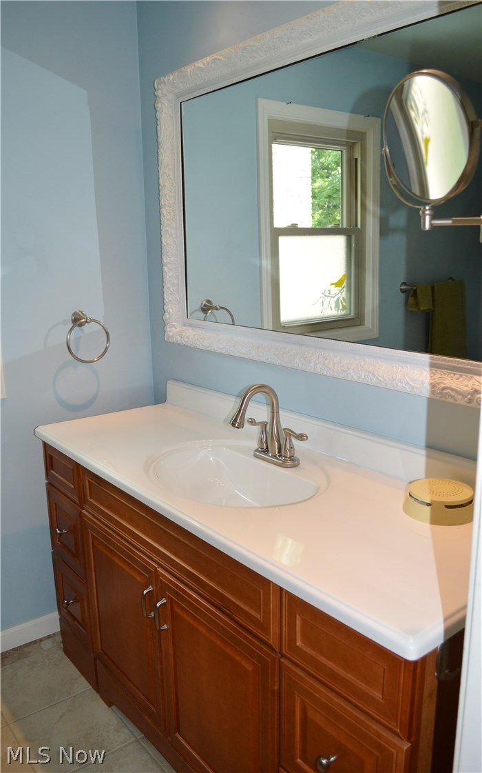 3282 Stanley Road Akron, OH 44333 - Photo 17 of 29 Gallery Image 17