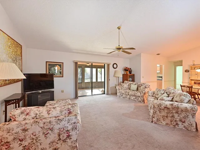 $375,000 | 4518 30th St Circle East, Bradenton, FL 34203