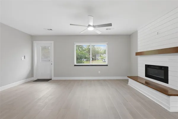 $3,000 | 550 East Minnesota Avenue, Orange City, FL 32763