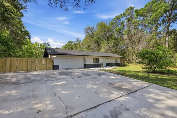 $3,000 | 550 East Minnesota Avenue, Orange City, FL 32763