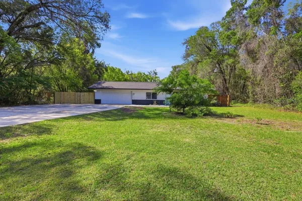 $3,000 | 550 East Minnesota Avenue, Orange City, FL 32763