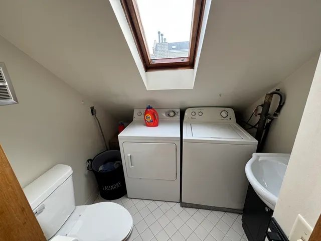 $1,320,000 | 2742 North Kenmore Avenue, Chicago, IL 60614