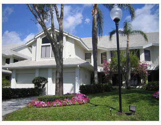 17541 Ashbourne Lane, Unit B Boca Raton, FL 33496 - Photo 1 of 14 Primary Photo