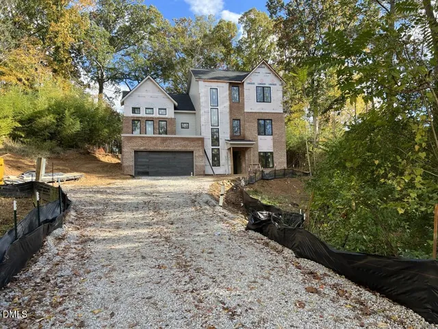 $1,400,000 | 1001 Phoenix Place, Raleigh, NC 27610