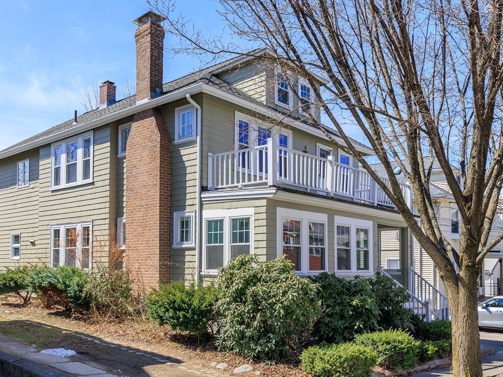 53-55 Benjamin Road Belmont, MA 02478 - Photo 3 of 34 Gallery Image 3
