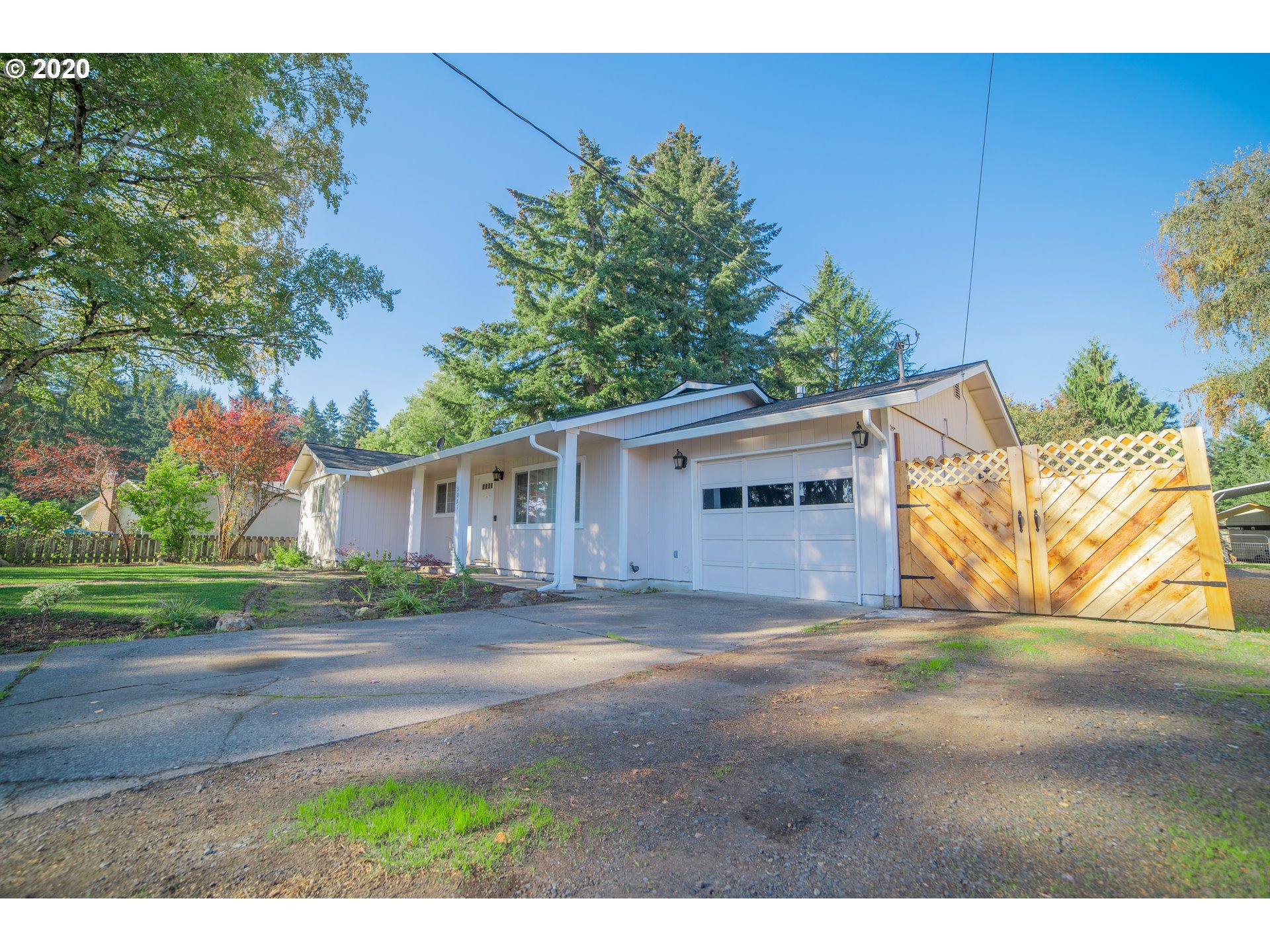 3051 7th Street Hubbard, OR 97032 - Photo 2 of 30