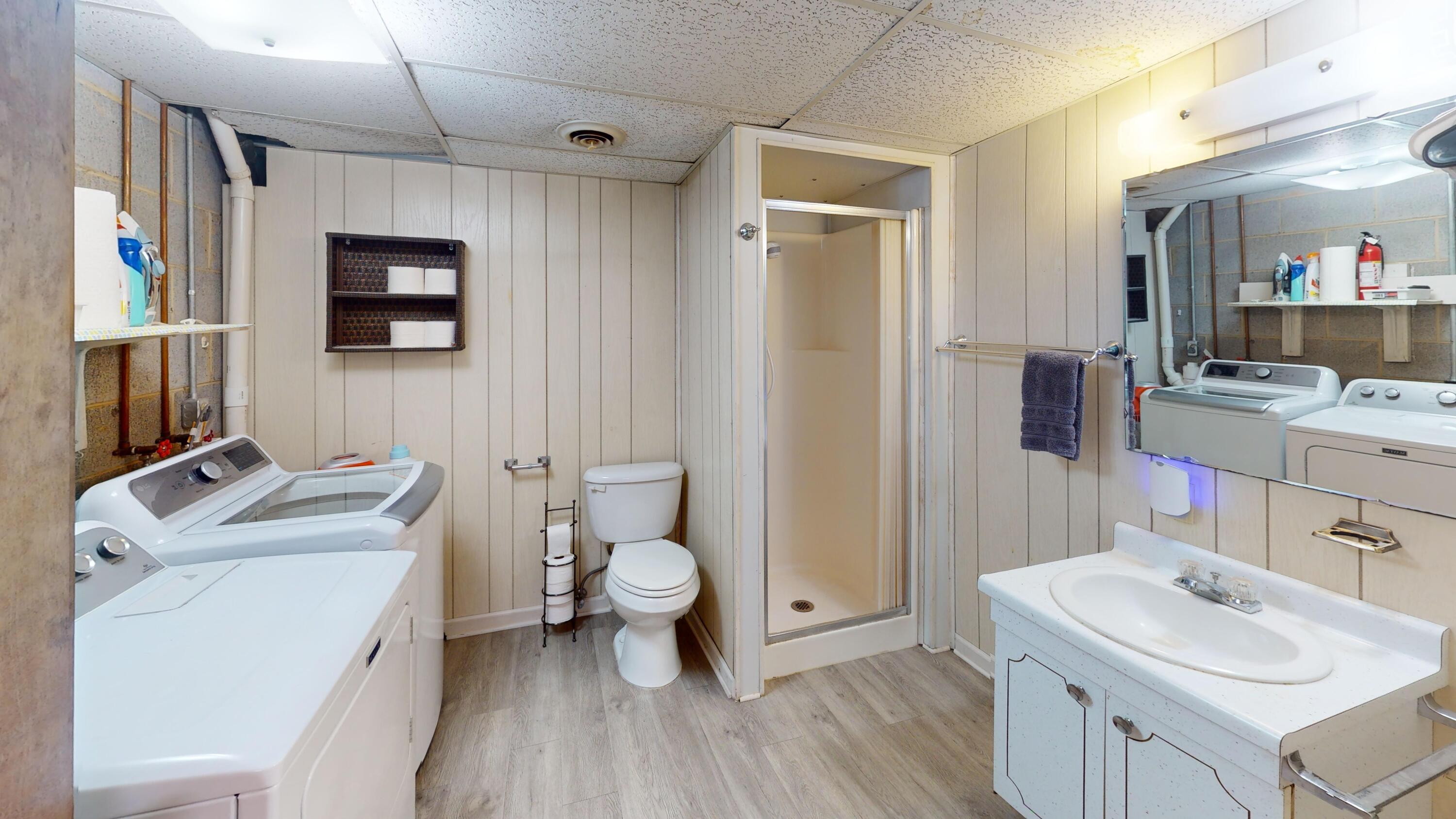 3960 Bow Street Cleveland, TN 37312 - Photo 38 of 48 3960-Bow-Street-NE-Bathroom 2