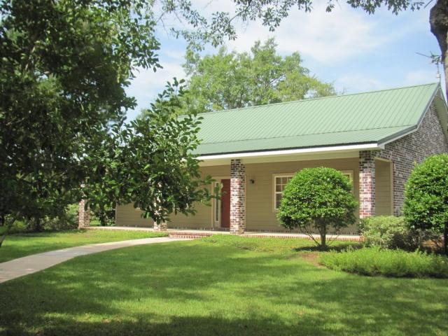 575 Forrest Oak Road DeFuniak Springs, FL 32435 - Photo 2 of 27 Gallery Image 2