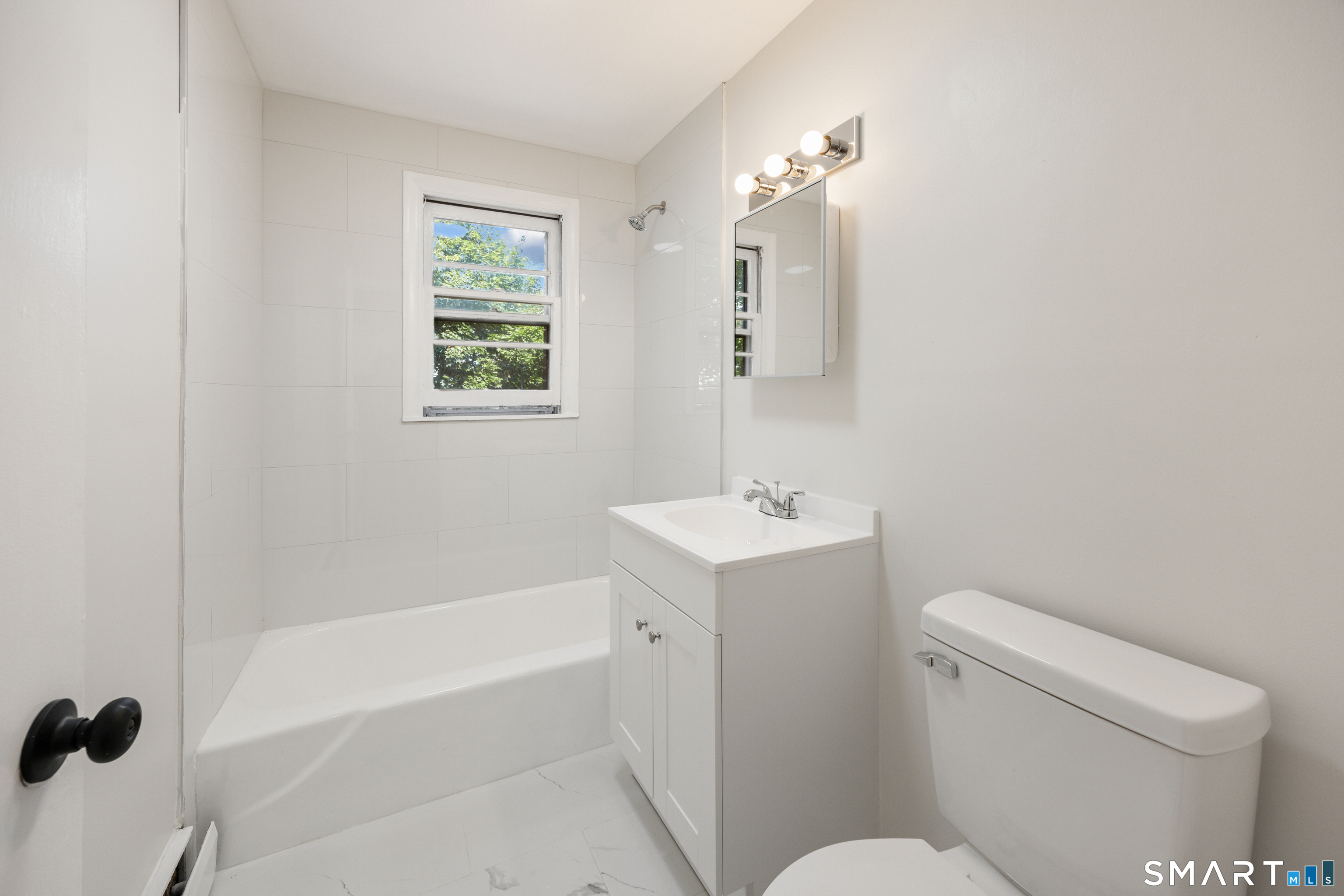 12 Lewis Road New Britain, CT 06053 - Photo 12 of 31