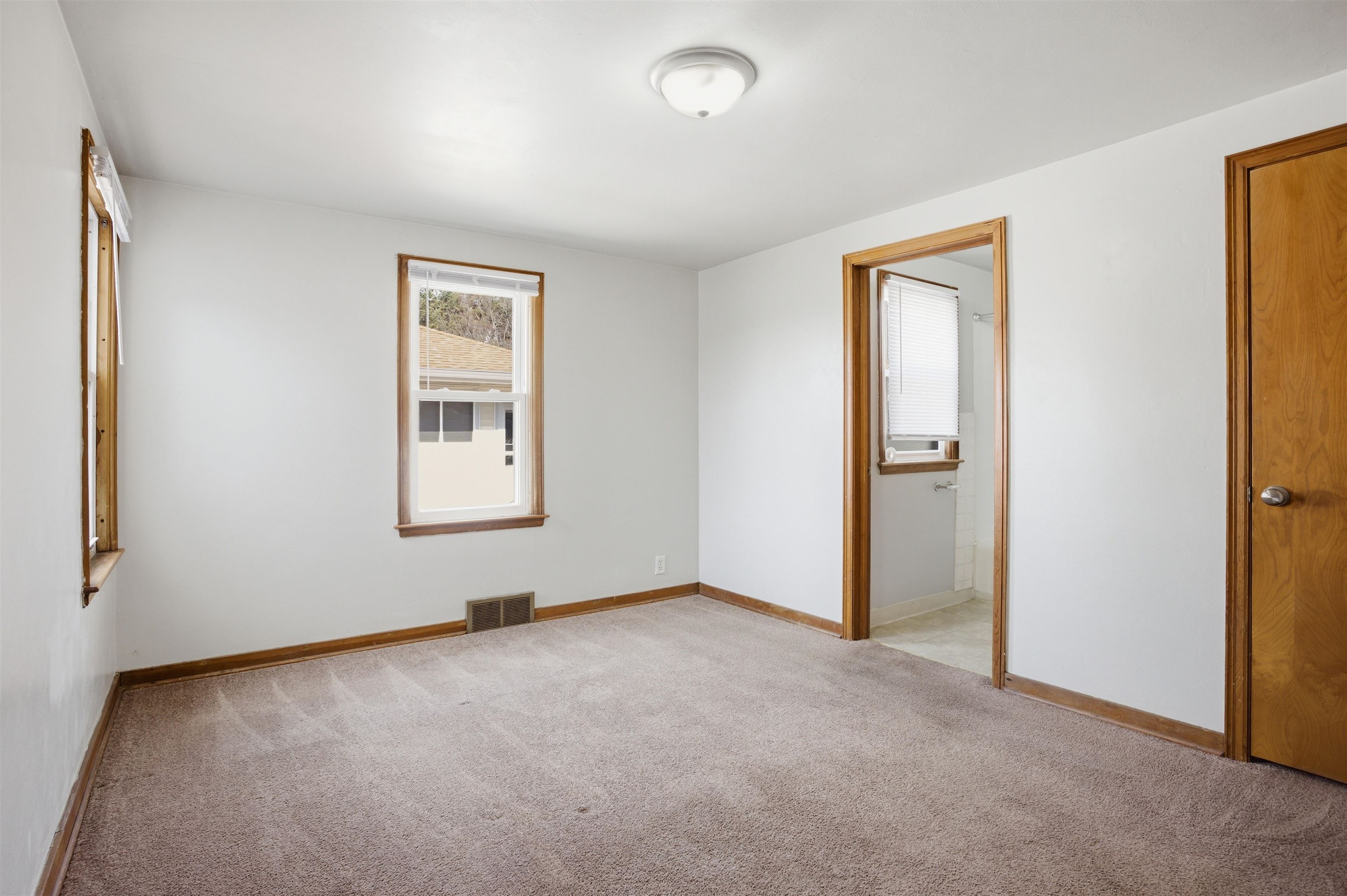 504 North Webb Avenue Reedsburg, WI 53959 - Photo 22 of 45