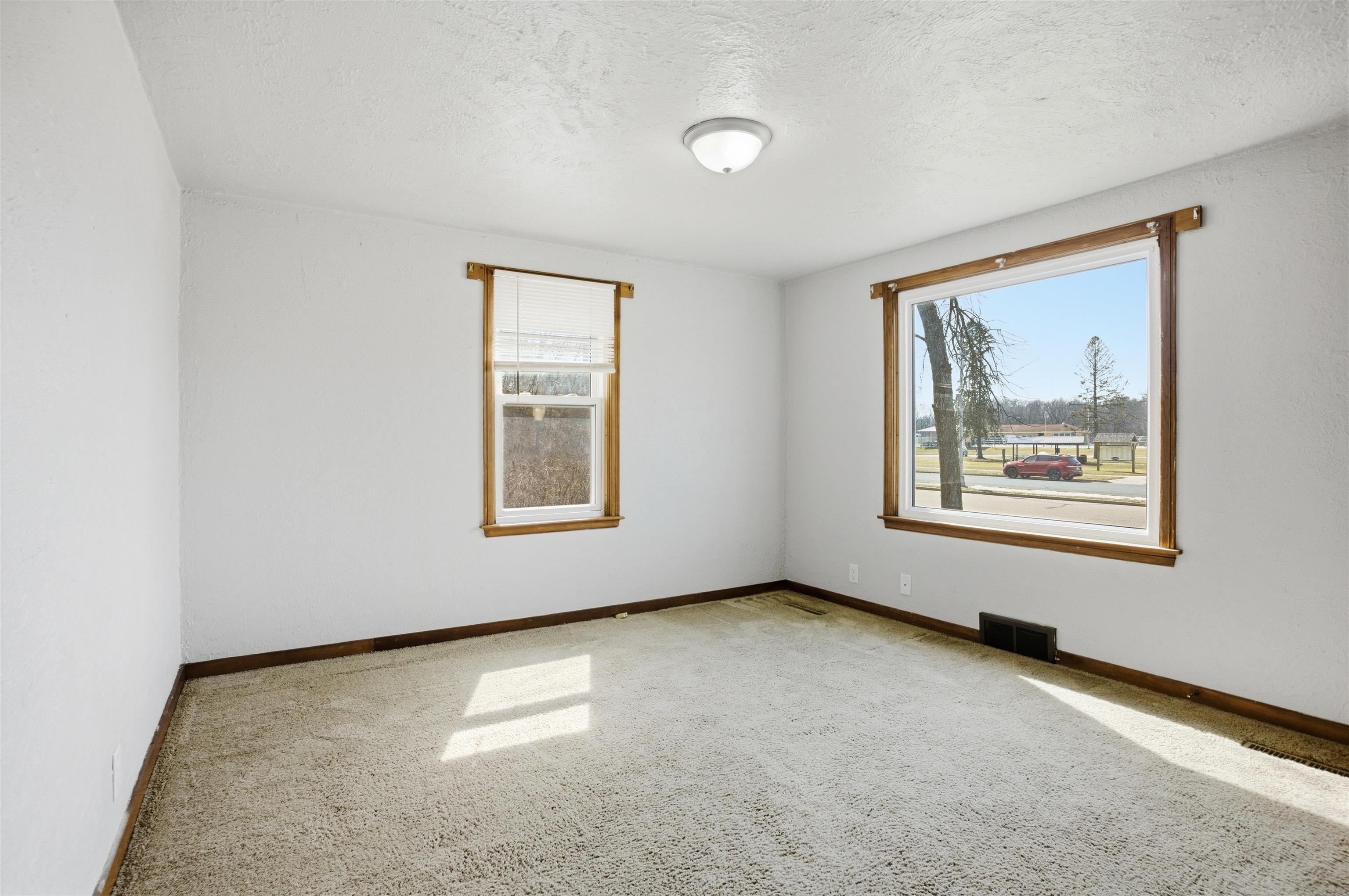 504 North Webb Avenue Reedsburg, WI 53959 - Photo 39 of 45