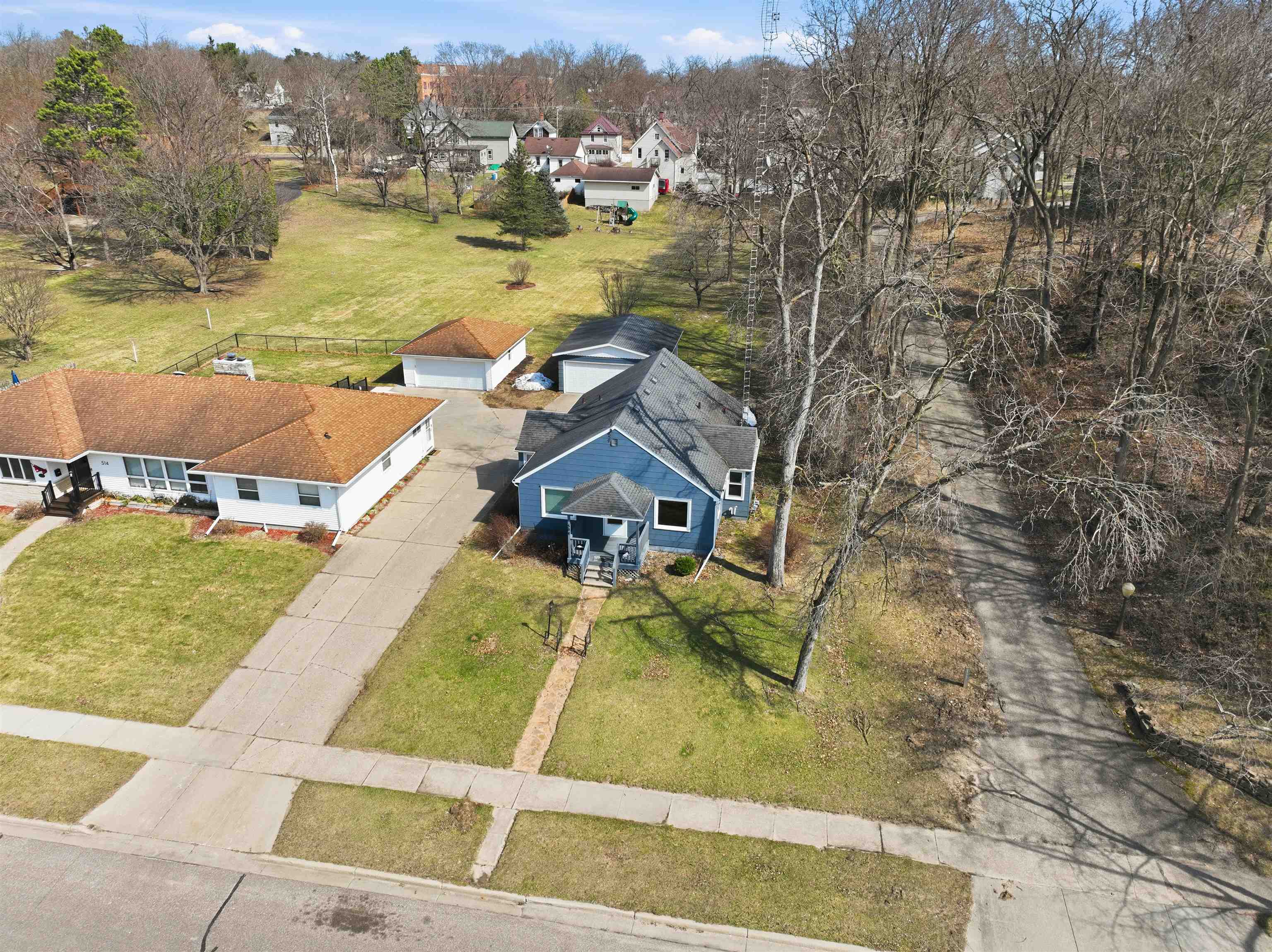 504 North Webb Avenue Reedsburg, WI 53959 - Photo 5 of 45