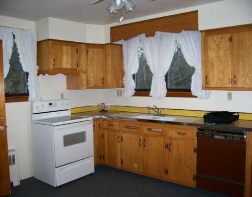1337 State Rte 1042 Rural Valley, PA 16249 - Photo 5 of 5 Kitchen.