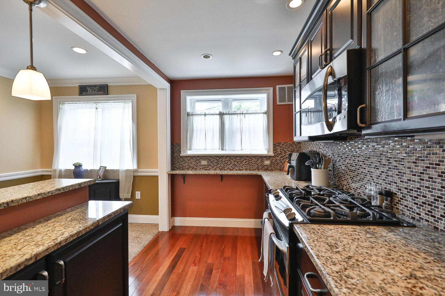 3603 Merrick Road Philadelphia, PA 19129 - Photo 11 of 22 Gallery Image 11