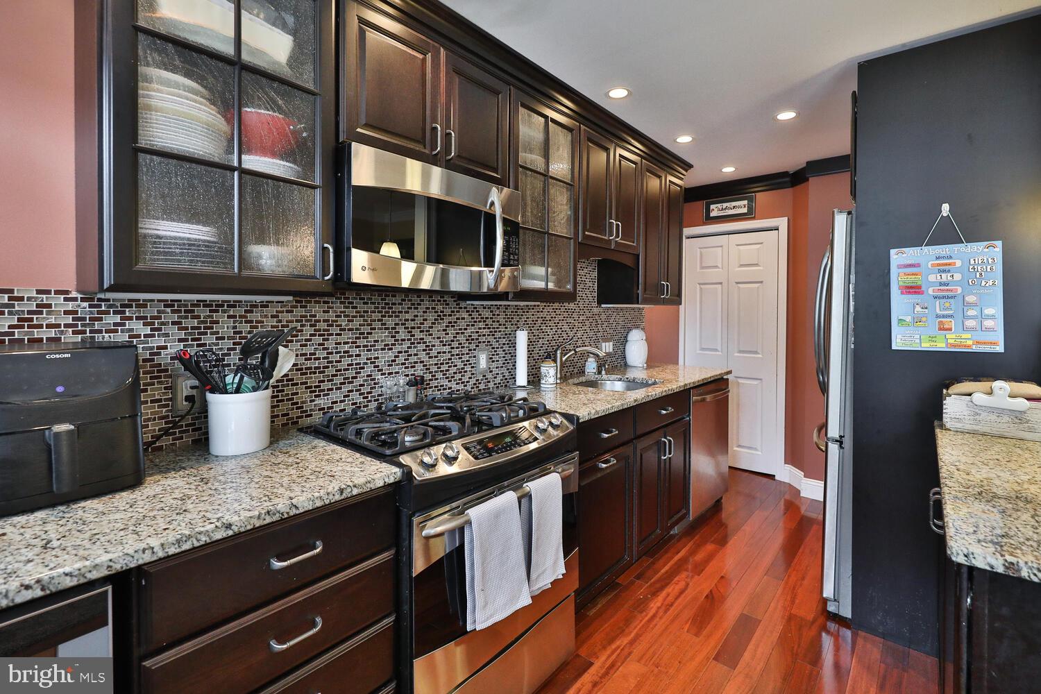 3603 Merrick Road Philadelphia, PA 19129 - Photo 12 of 22 Gallery Image 12