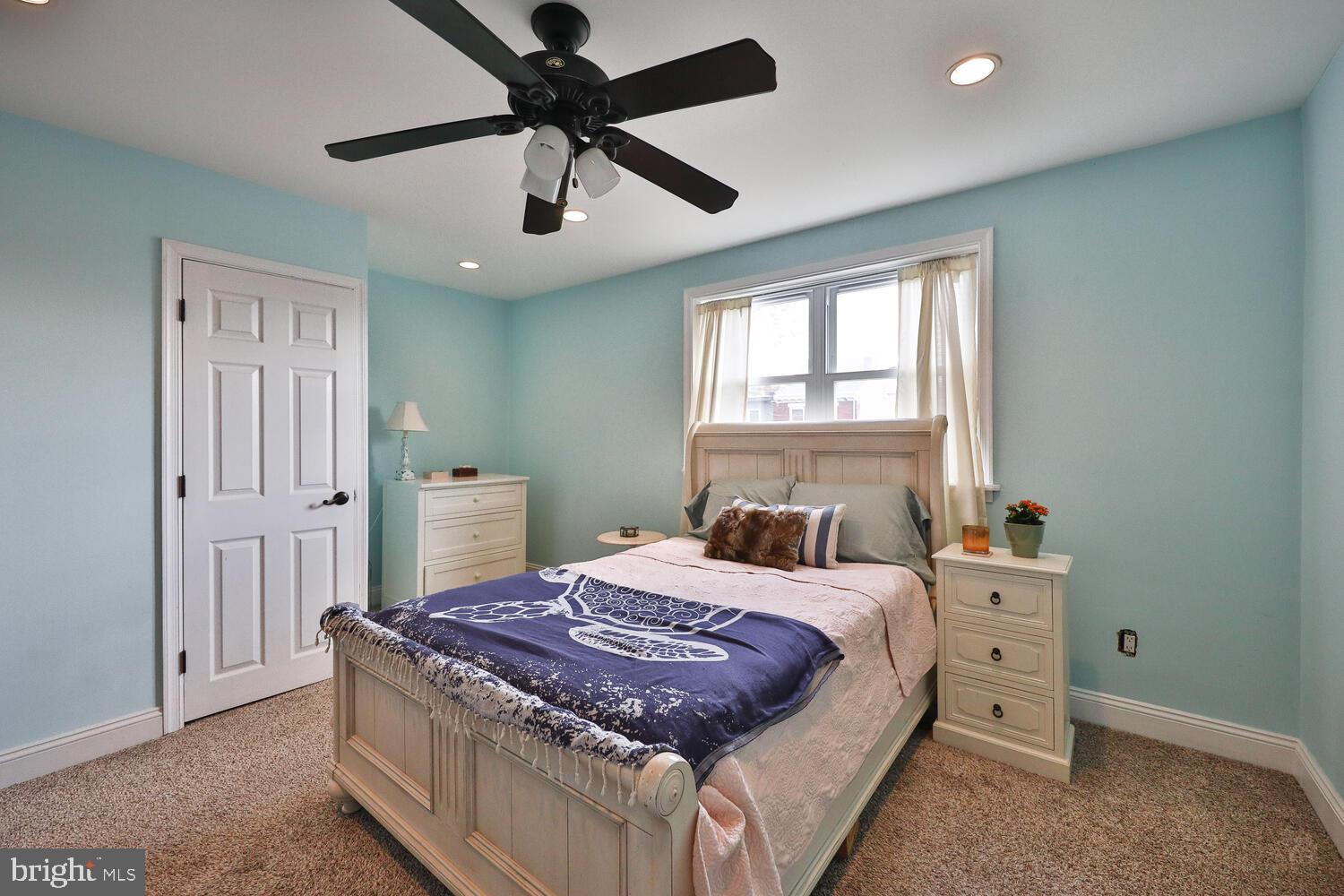 3603 Merrick Road Philadelphia, PA 19129 - Photo 14 of 22 Gallery Image 14