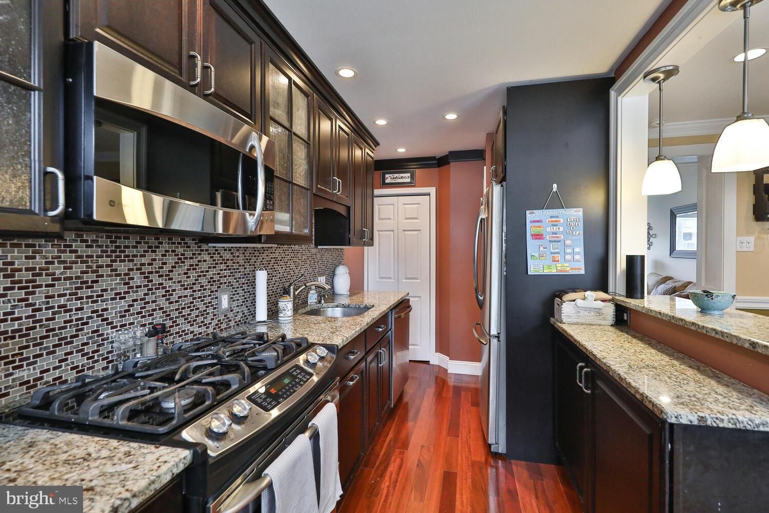 3603 Merrick Road Philadelphia, PA 19129 - Photo 10 of 22 Gallery Image 10