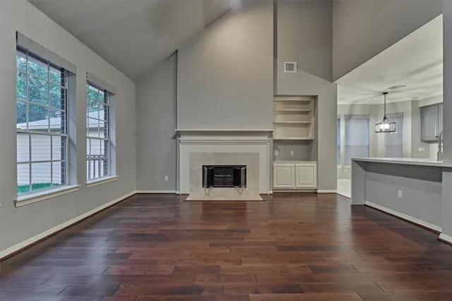 $647,000 | 151 Bristol Bend Circle, The Woodlands, TX 77382