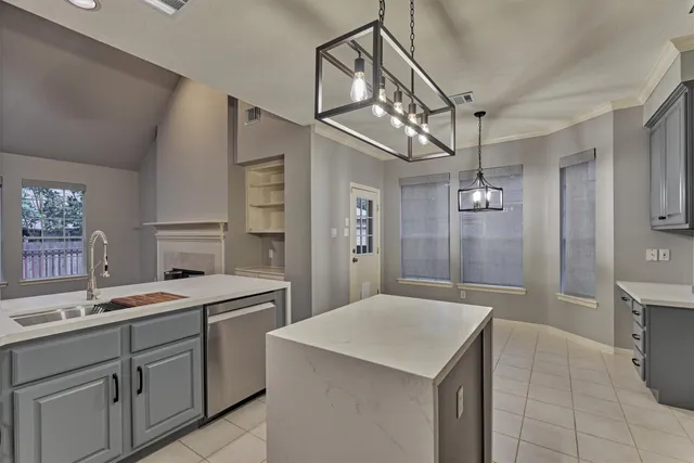 $647,000 | 151 Bristol Bend Circle, The Woodlands, TX 77382