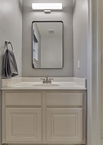 $647,000 | 151 Bristol Bend Circle, The Woodlands, TX 77382