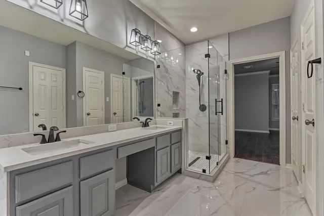 $647,000 | 151 Bristol Bend Circle, The Woodlands, TX 77382