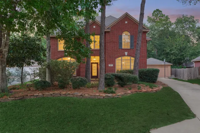 $647,000 | 151 Bristol Bend Circle, The Woodlands, TX 77382