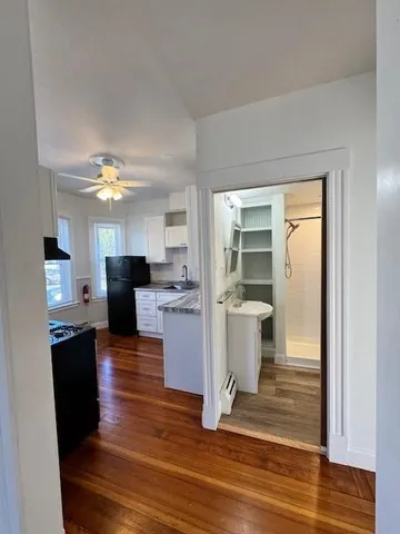 $1,600 | 436 Pawtucket Avenue, Unit 1F, Pawtucket, RI 02860