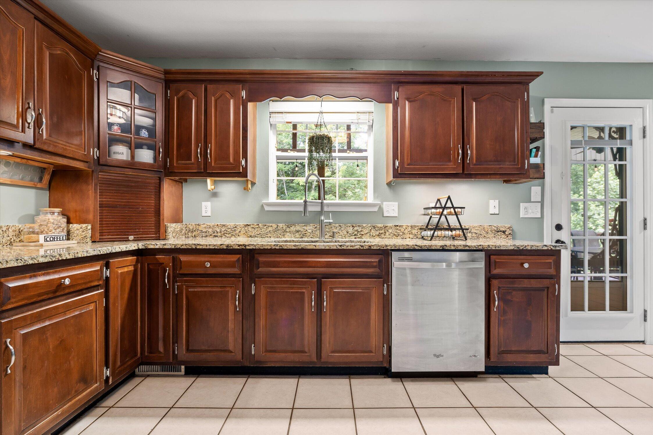 1011 Clift Cave Road Soddy-Daisy, TN 37379 - Photo 21 of 89 71-1011 Clift Cave-35