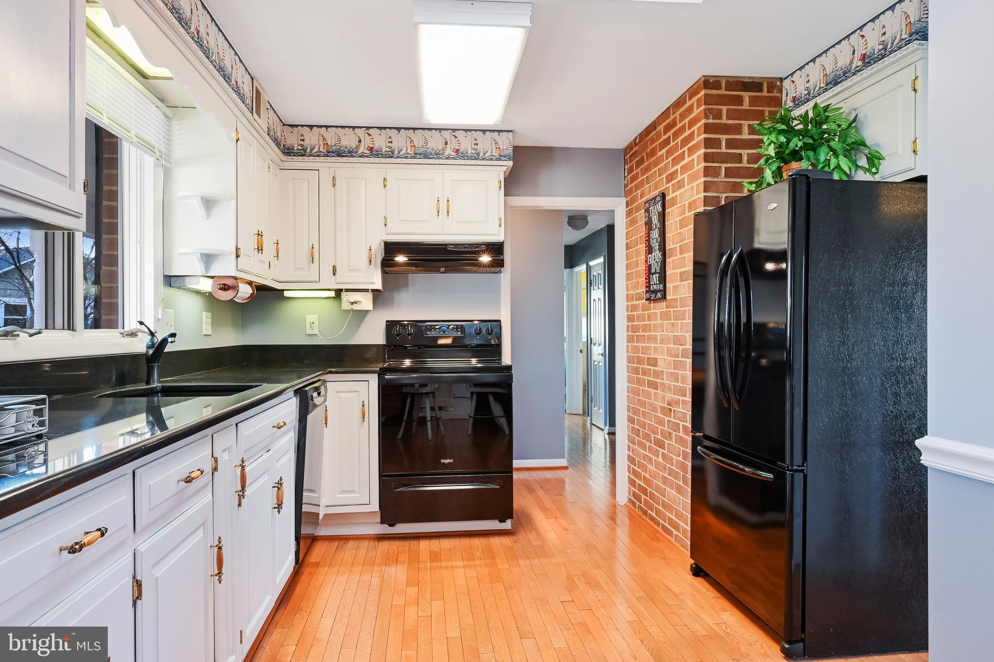 334 Riverside Road Edgewater, MD 21037 - Photo 9 of 53 Gallery Image 9