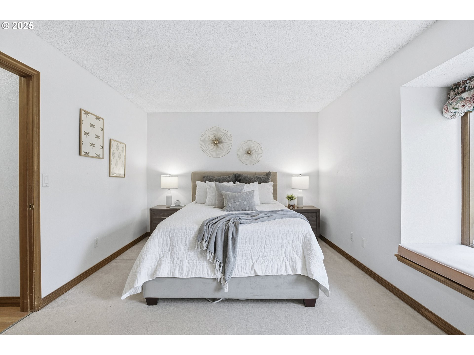 7430 Southwest Greens View Court Wilsonville, OR 97070 - Photo 25 of 48 a bedroom with a bed and a window