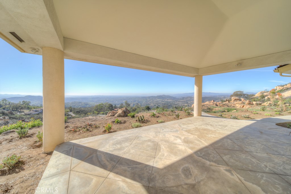 1991 Via Ladera Fallbrook, CA 92028 - Photo 32 of 69