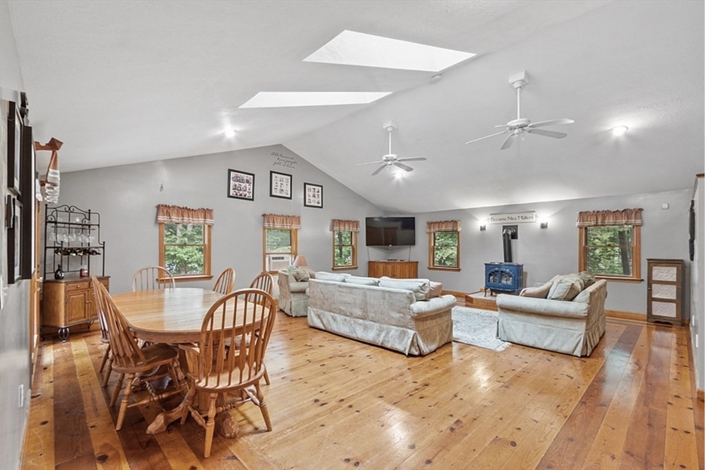 19 Battles Road Westminster, MA 01473 - Photo 5 of 31 Gallery Image 5