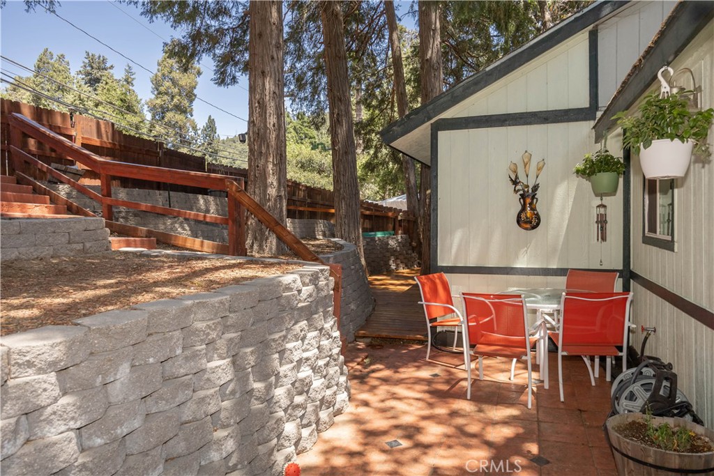 519 South Dart Canyon Road Crestline, CA 92325 - Photo 5 of 26