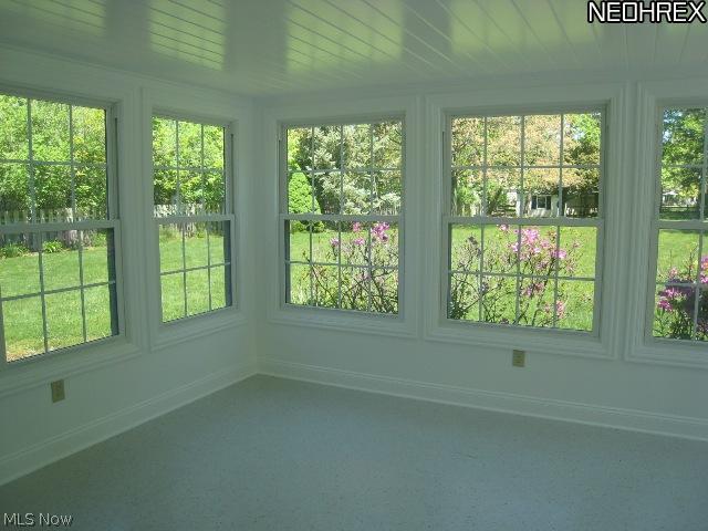 4855 Middledale Road Lyndhurst, OH 44124 - Photo 4 of 23