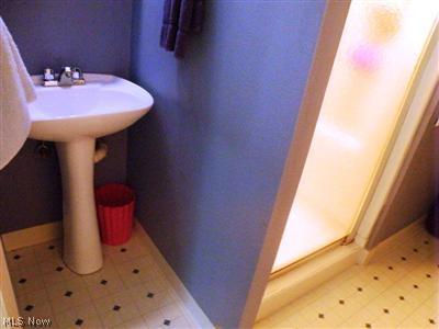 4811 State Road Cleveland, OH 44109 - Photo 7 of 11 Gallery Image 7