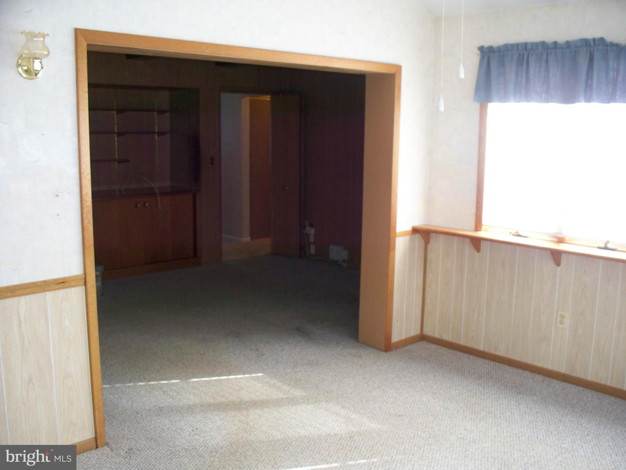 210 Ferndale Road Aberdeen, MD 21001 - Photo 24 of 25 Sunroom