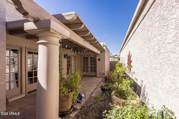 $3,295 | 7230 East Arlington Road, Scottsdale, AZ 85250