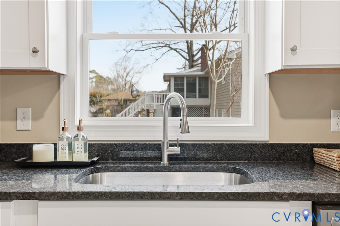 4400 Treely Road Chester, VA 23831 - Photo 16 of 34