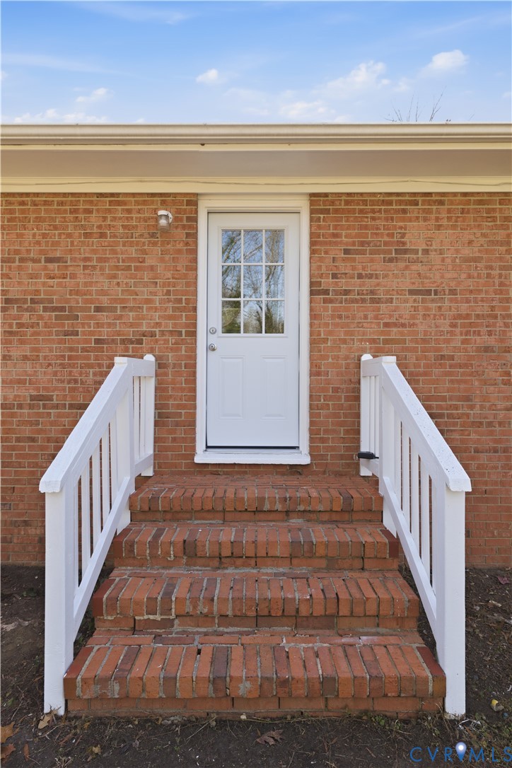 4400 Treely Road Chester, VA 23831 - Photo 6 of 34 a view of an entryway door