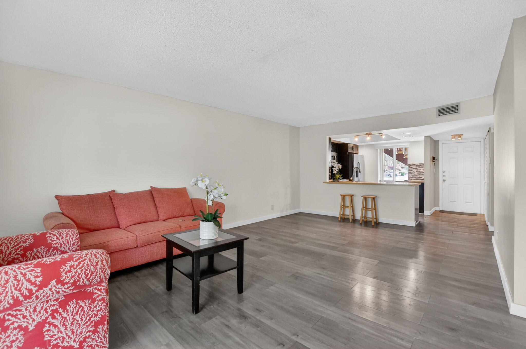9220 Southwest 3rd Street, Unit 907 Boca Raton, FL 33428 - Photo 14 of 34 14-web-or-mls-DSC_2206