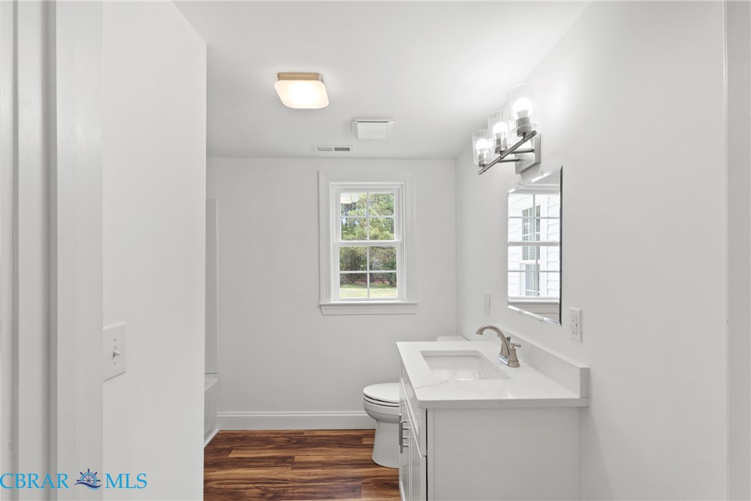 9632 Rowes Point Road Hayes, VA 23072 - Photo 13 of 48