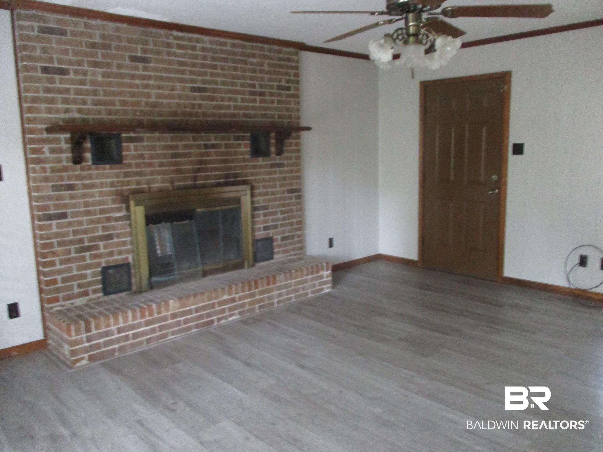 585 Ridgewood Drive Daphne, AL 36526 - Photo 6 of 21